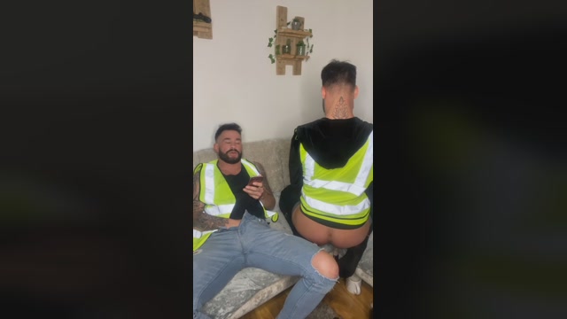 0str8_guys  18-04-2023